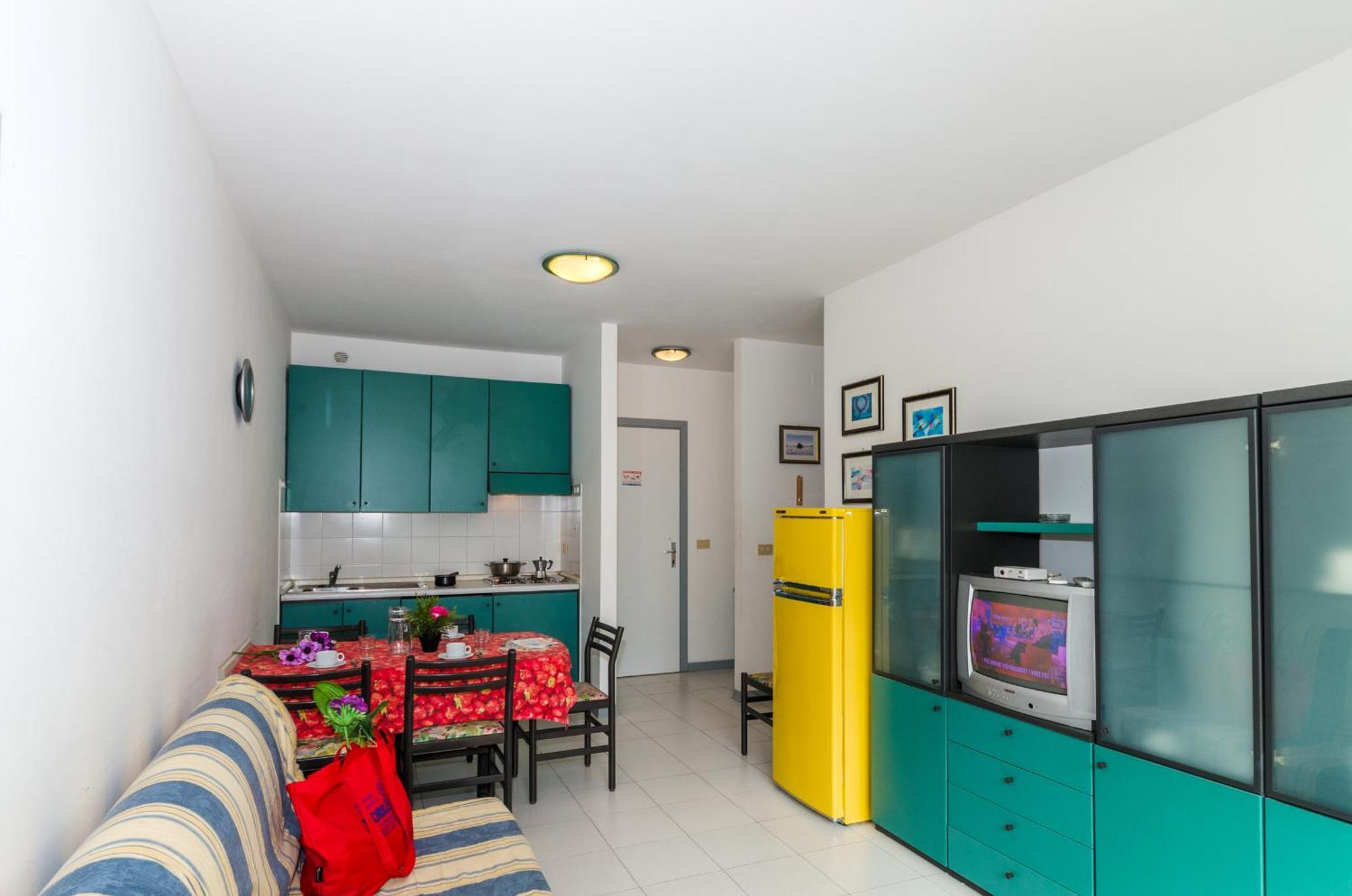 Residence Pinewood Bibione Bagian luar foto
