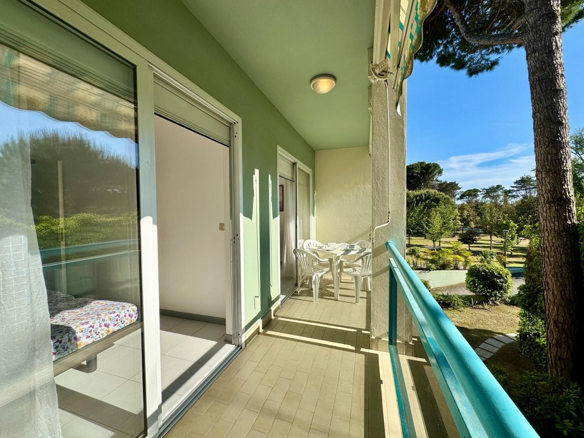 Residence Pinewood Bibione Bagian luar foto