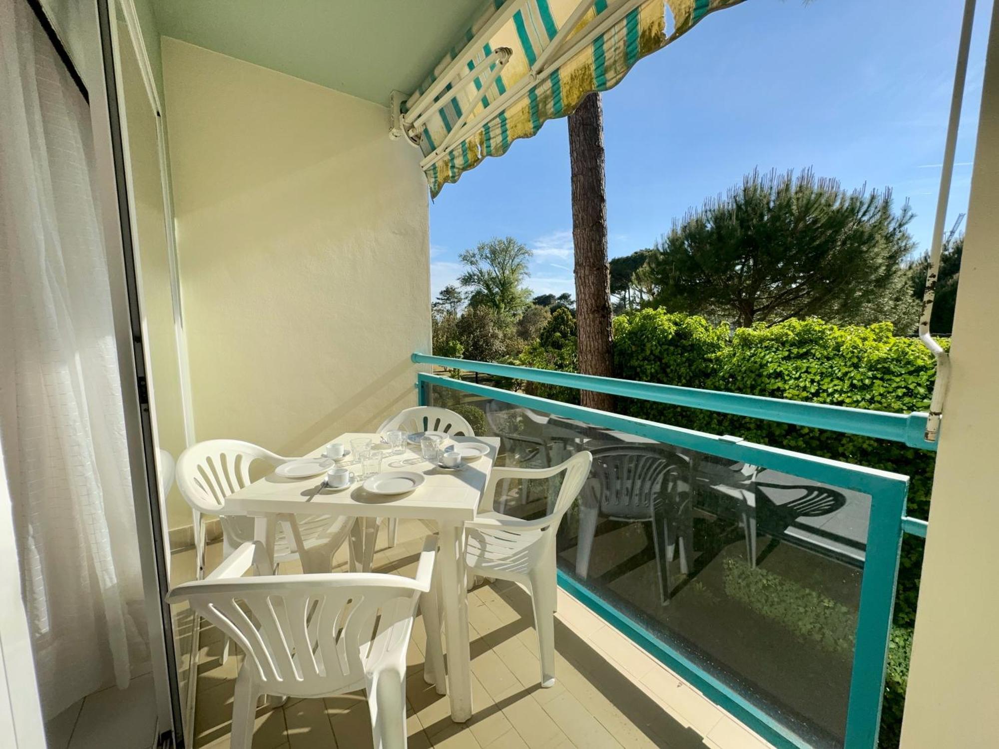 Residence Pinewood Bibione Bagian luar foto
