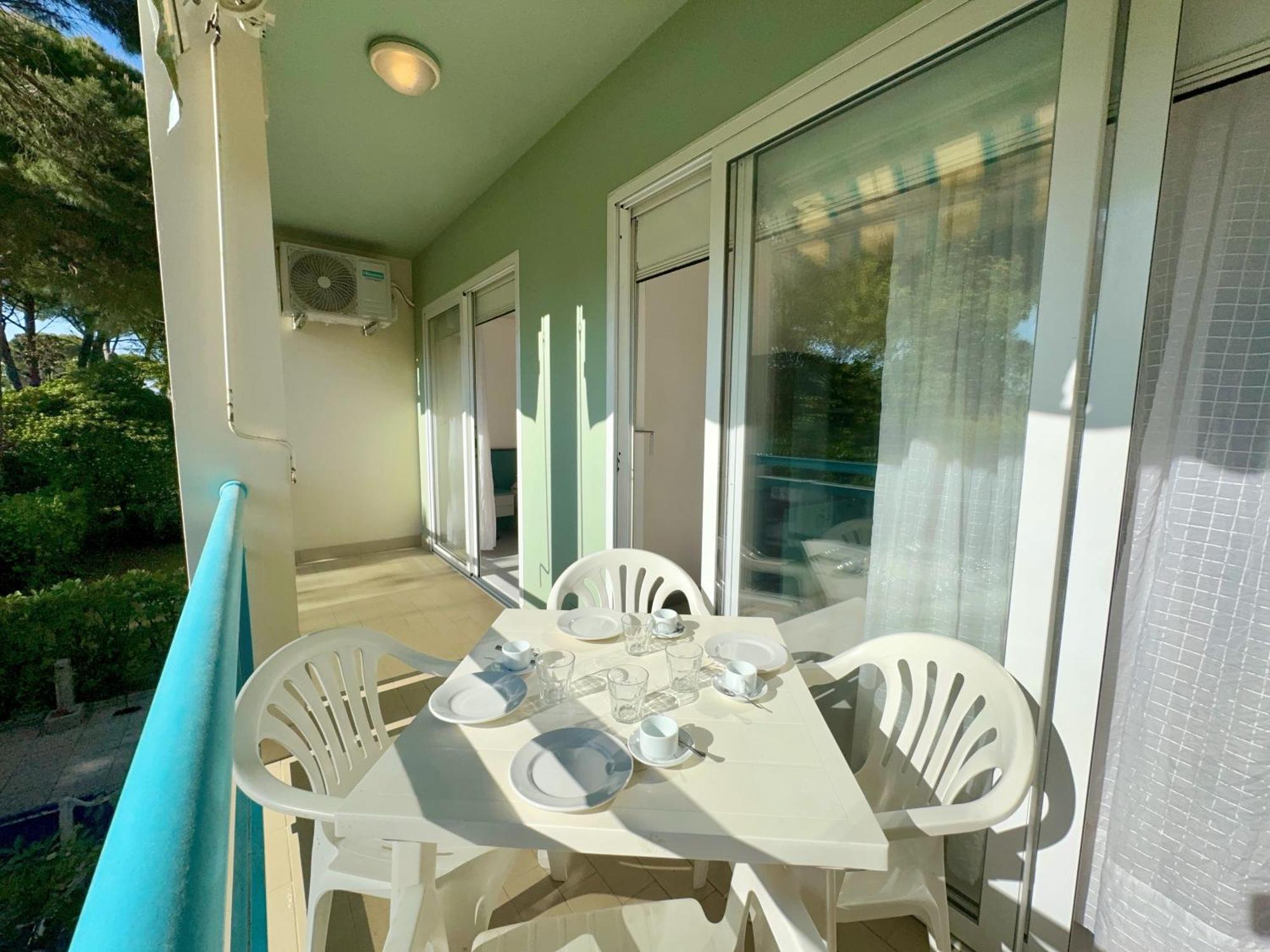 Residence Pinewood Bibione Bagian luar foto